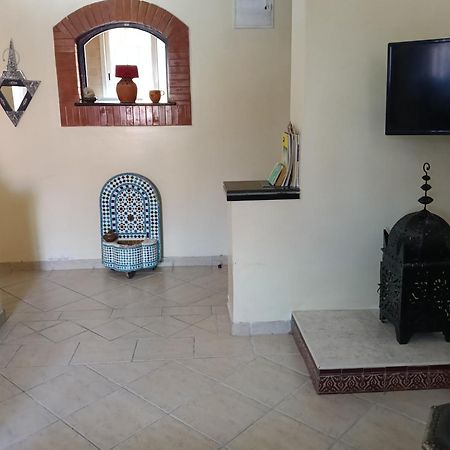 Charmant Appartement Dans Un Quartier Chic Et Calme Marrákes Kültér fotó