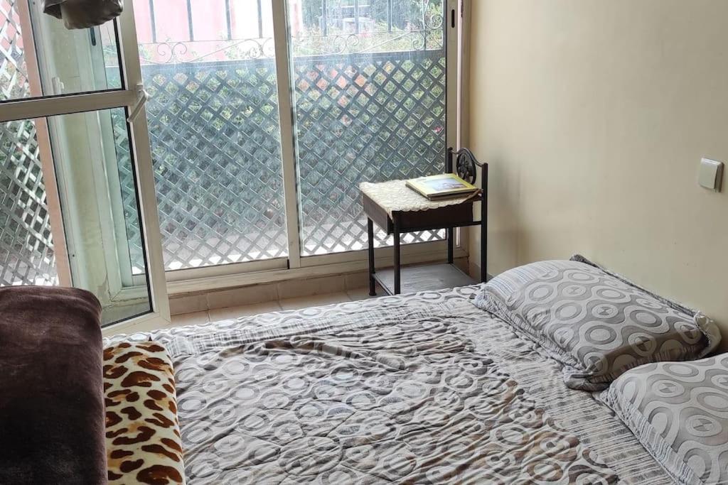Charmant Appartement Dans Un Quartier Chic Et Calme Marrákes Kültér fotó